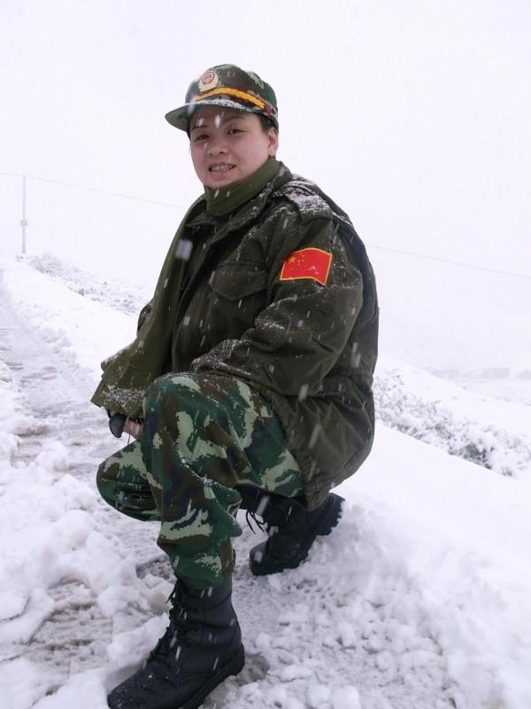 憑《山路十八彎》爆火的李瓊，到底是誰毀了她的前程？