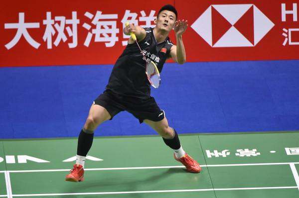 後場對角線高球：出其不意打亂對手節奏與步伐，讓你從被動中解脫