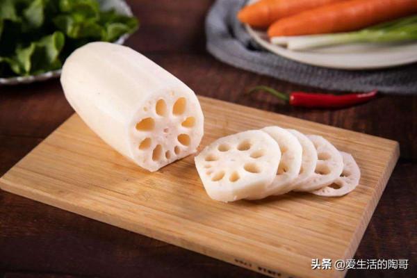 小寒到,最冷的日子來了,牢記吃2菜2肉,喝2湯,忌2事,健康過冬 小寒到,最冷的日子來了,牢記吃2菜2肉,喝2湯,忌2事,健康過冬