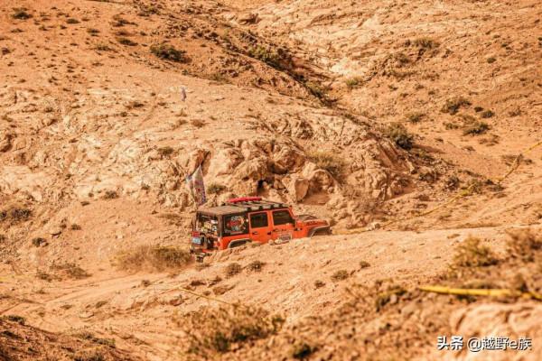 一分鐘解讀“T3”,激情穿越點燃巴丹吉林 一分鐘解讀“T3”,激情穿越點燃巴丹吉林