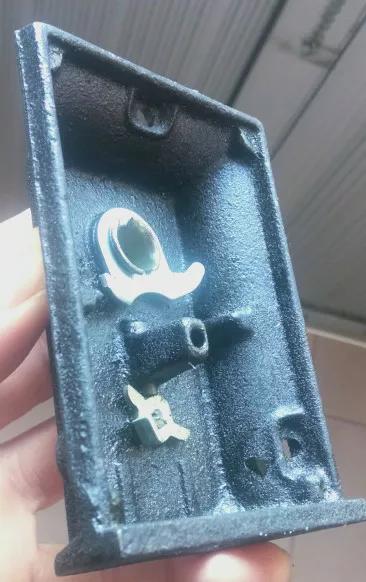 774型黑色門鎖的內部構造（774-A型雙保險黑色單舌門鎖，三）