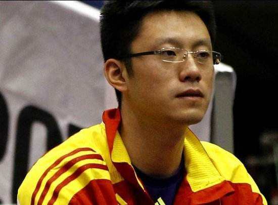 中國女排魏秋月：亞洲最美二傳，嫁郎平助教，與丈夫15歲就相識