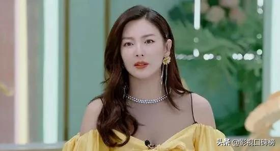 李小冉又一部新劇殺青！和靳東合作，中年偶像劇成了香餑餑