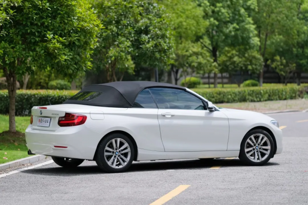 寶馬 220i：是時候來臺敞篷寶馬了