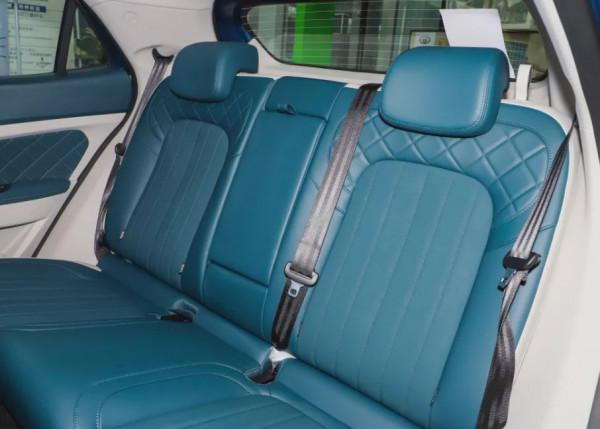 誰是年輕人的第一輛電動車？比亞迪海豚對比尤拉好貓