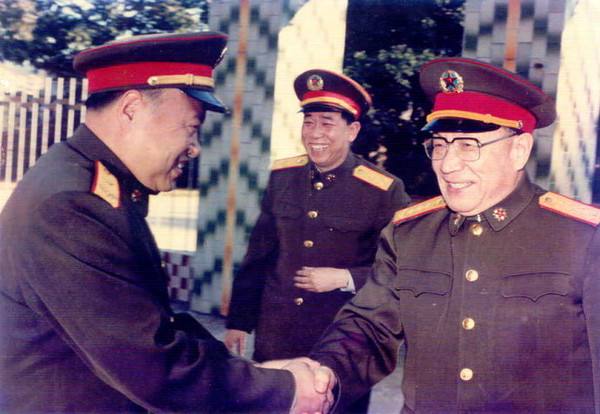 88年我軍重啟軍銜制，首批授予17位上將，1955年各是什麼軍銜？