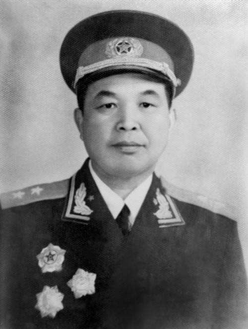 毛主席的圈套太高明：胡宗南中計後吹的牛，國民黨信了40多年