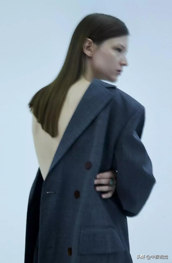 半年收入20億、時尚大片座上賓、江南布衣靠什麼走紅25年？