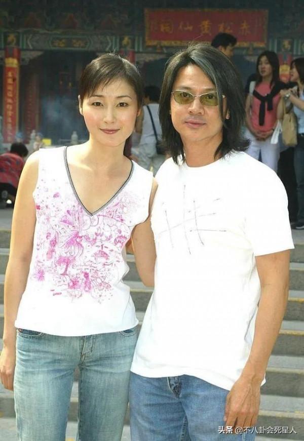 香港藝人來內地發展原因,不想下一代吃苦,內地薪酬暴漲快 香港藝人來內地發展原因,不想下一代吃苦,內地薪酬暴漲快