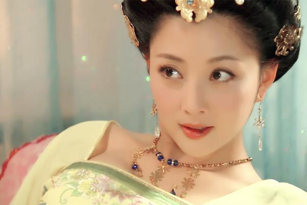 日本有人自稱是楊貴妃的後代?那麼她為何沒死,又怎麼去日本的? 日本有人自稱是楊貴妃的後代?那麼她為何沒死,又怎麼去日本的?