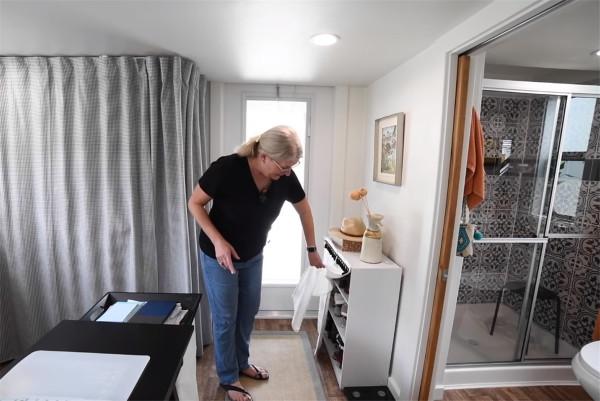 一位65歲奶奶獨居37㎡小家:利用4米層高做臥室,蝸居日子轉眼1年 一位65歲奶奶獨居37㎡小家:利用4米層高做臥室,蝸居日子轉眼1年