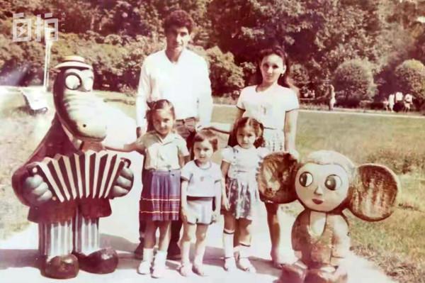 我曾在迪拜當空姐,來中國旅遊被搭訕,嫁給縣城小夥,無房無彩禮 我曾在迪拜當空姐,來中國旅遊被搭訕,嫁給縣城小夥,無房無彩禮