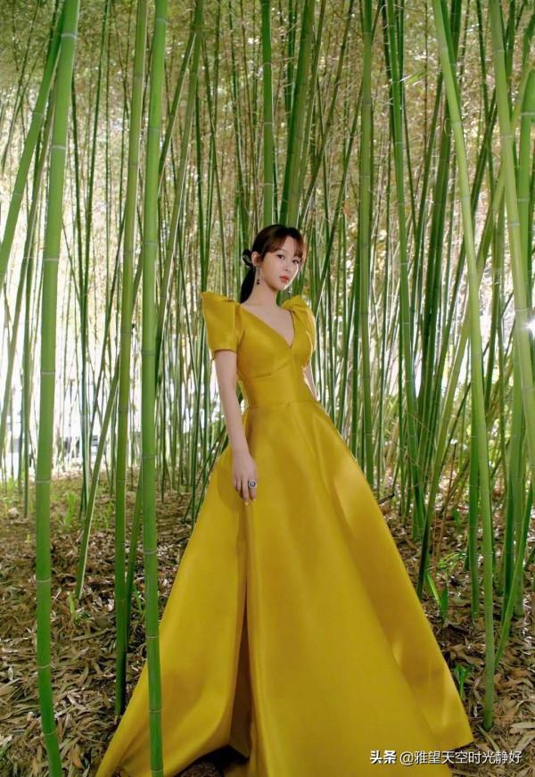 盤點 楊紫的女神衣櫥之絕美禮服裙大賞 瘦下來的小猴子越來越漂亮了 盤點 楊紫的女神衣櫥之絕美禮服裙大賞 瘦下來的小猴子越來越漂亮了