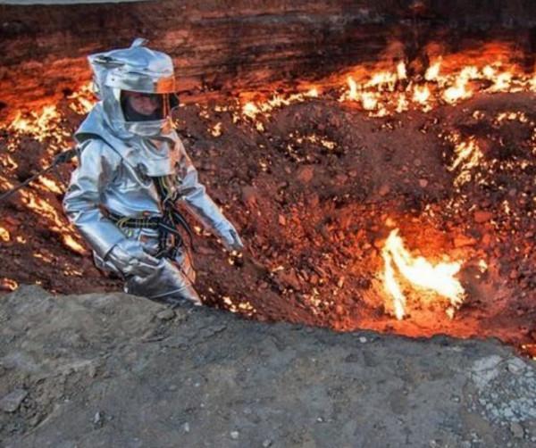 世界唯一的黑色沙漠：卡拉庫姆沙漠，蘊含石油寶藏