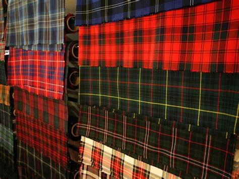 蘇格蘭格子呢（二）：紅色寓義戰鬥，作為軍裝使用時不會露出鮮血