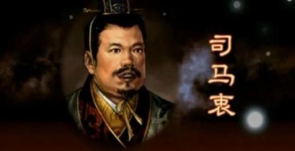 亂世妖后心若蛇蠍,導致皇室眾王互相殘殺,天下分崩離析 亂世妖后心若蛇蠍,導致皇室眾王互相殘殺,天下分崩離析