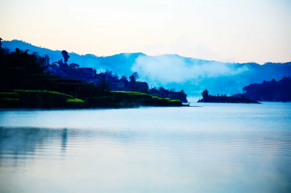 太美了！10個絕美的旅遊天堂，人少景美，你也應該在場啊