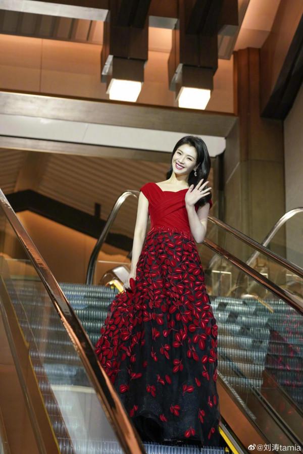 劉濤：濤姐現在跨界主持人，還要搶歌手飯碗，可夠忙的