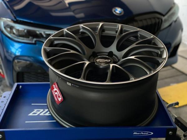 落地即改裝 新款寶馬3系二次升級效果分享