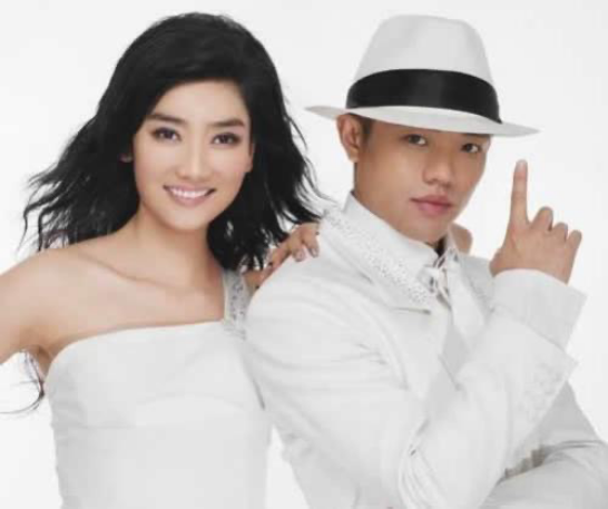 鳳凰傳奇，一個被我們錯怪了20多年的組合，看他們如何創造傳奇