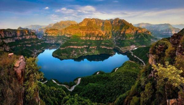 河南熱門旅遊景點 紅旗渠旅遊攻略 低音號免費語音導遊 河南熱門旅遊景點 紅旗渠旅遊攻略 低音號免費語音導遊