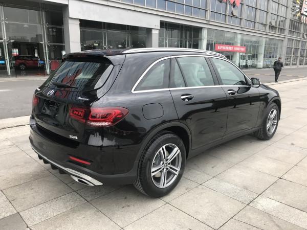 賓士車型集體“官降”,包含賓士E級、賓士GLC,年底衝量開始了? 賓士車型集體“官降”,包含賓士E級、賓士GLC,年底衝量開始了?