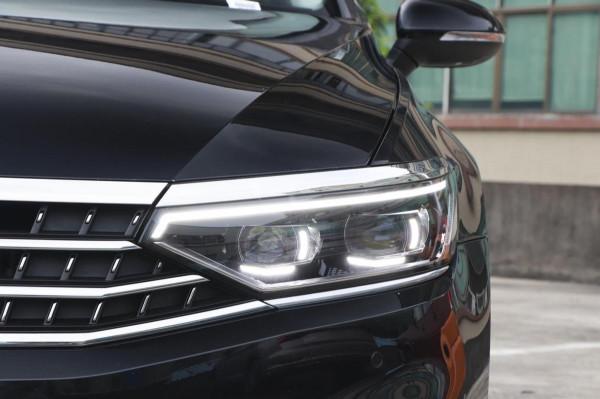 體驗邁騰380TSI DSG尊貴型，7&period;2秒破百，家用挺香