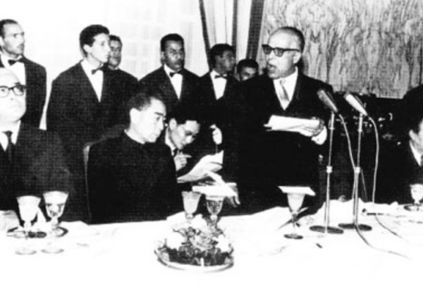 2011年利比亞撤僑,為何讓很多西方人羨慕?就連其媒體都誇讚中國 2011年利比亞撤僑,為何讓很多西方人羨慕?就連其媒體都誇讚中國