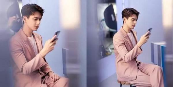 誰說粉色太“娘”？這13位粉衣造型又酷又颯，比女生還有氣質