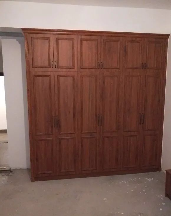 讓木工師傅現場做的全屋的櫃子,3萬全包,效果超乎意外的好看 讓木工師傅現場做的全屋的櫃子,3萬全包,效果超乎意外的好看