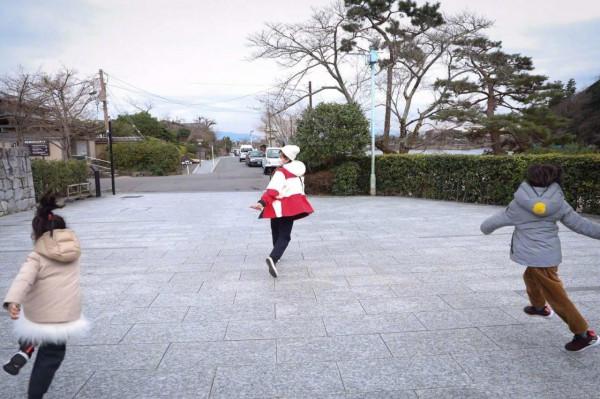 甄嬛傳開播十週年,主創集體發文,鄧超陪孫儷重現盪鞦韆名場面 甄嬛傳開播十週年,主創集體發文,鄧超陪孫儷重現盪鞦韆名場面