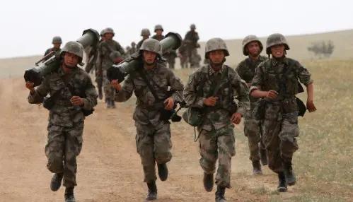 若入伍服役沒多久，軍人因生病被退回原籍，算逃兵還是退伍？