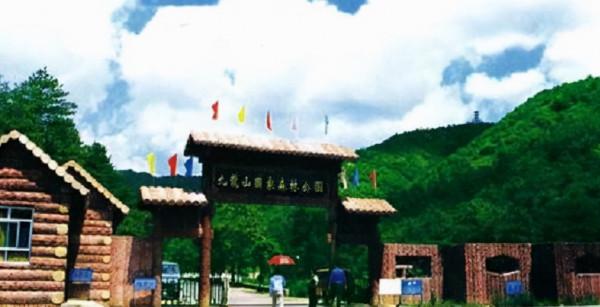 遼寧有一超大景區，佔地1000畝，距市區75公里，還藏著18尊雕像