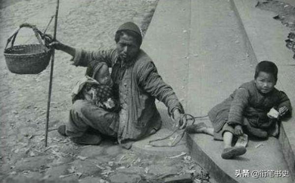 1949年,開國上將找到了自己失散8年的女兒,對她說:改名字吧 1949年,開國上將找到了自己失散8年的女兒,對她說:改名字吧