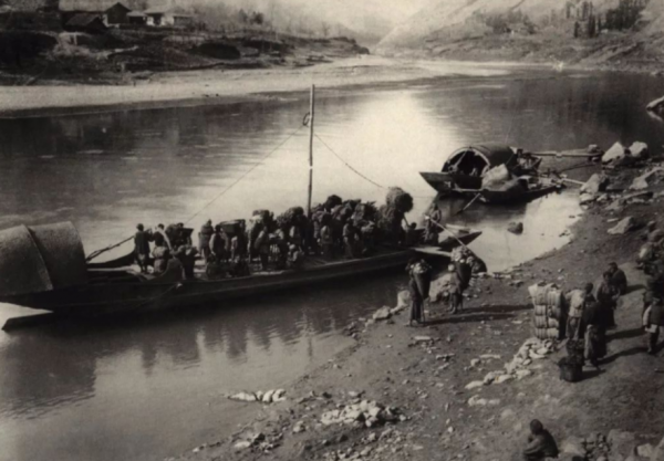 抗美援朝,英國賣給中國的物資如何運到大陸的?感謝霍英東先生 抗美援朝,英國賣給中國的物資如何運到大陸的?感謝霍英東先生