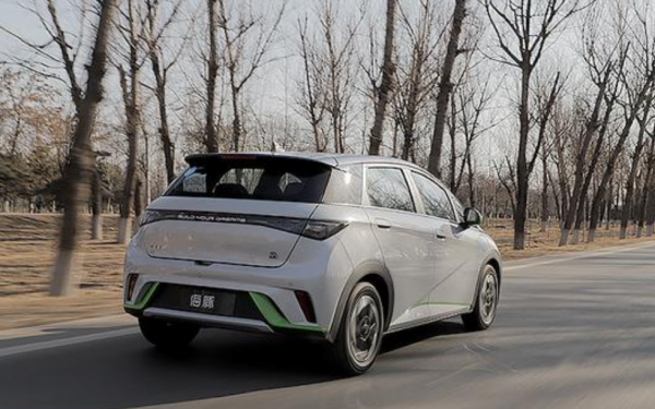 刀片電池、熱泵空調加持 冬季比亞迪海豚能跑多遠？