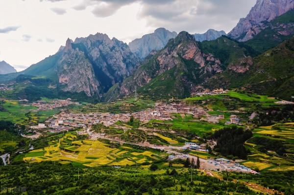 國內超凡脫俗的十大仙境,去過一個即是人間值得 國內超凡脫俗的十大仙境,去過一個即是人間值得