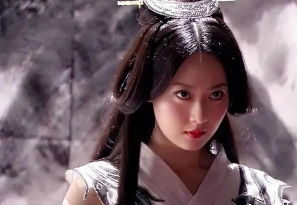 曾經&OpenCurlyDoubleQuote;曇花一現&rdquo;的絕色女星，從大起到大落，記得哪個