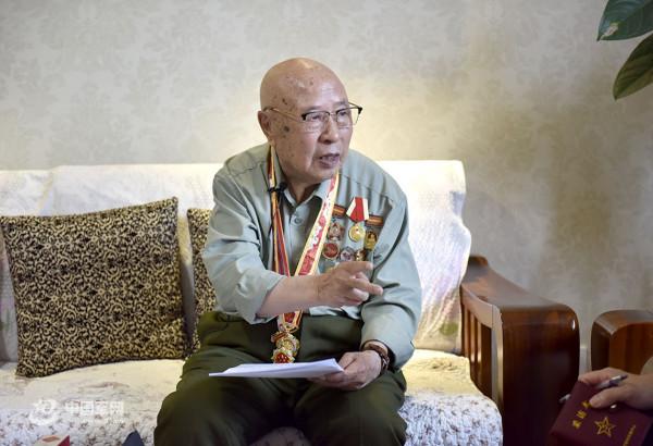 百歲老兵寄語百年大黨丨李仰淵：回憶過去是為了更好地前進