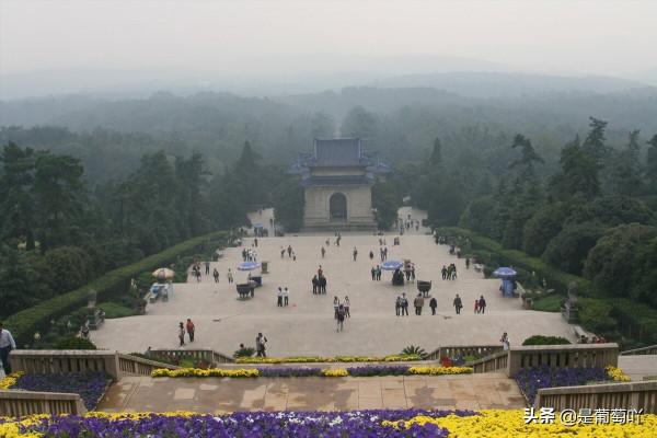 十月一去哪裡旅遊好玩(下) 十月一去哪裡旅遊好玩(下)