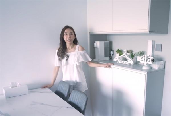 香港29歲姑娘42㎡小家:入住5個月,空間雖小,獨居的她卻很滿足 香港29歲姑娘42㎡小家:入住5個月,空間雖小,獨居的她卻很滿足