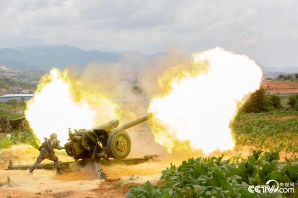 第75集團軍某合成旅:炮兵實彈射擊 提升部隊協同打擊能力 第75集團軍某合成旅:炮兵實彈射擊 提升部隊協同打擊能力