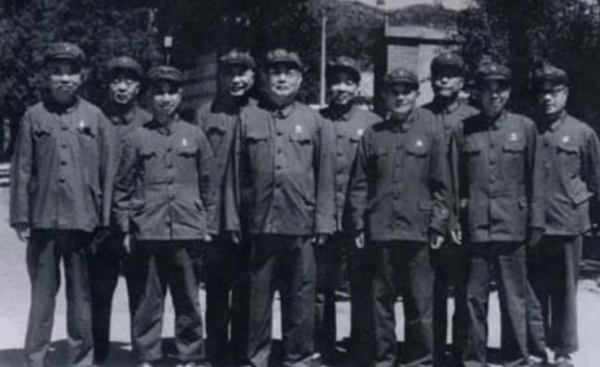 1949年，毛主席點名調走一位參謀長到軍委工作，彭德懷：我不同意