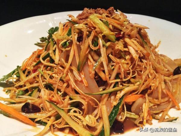 東北人嘎嘎稀罕的6道“硬菜”，經典又接地氣，道道讓你淌哈喇子