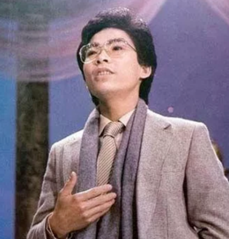 春晚捧紅的明星，有人曾是電子廠工人，有人成：全天下男人的情敵