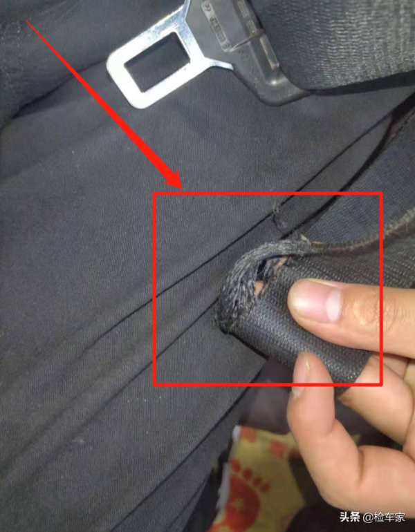 六年開了40萬公里,安全帶磨的裂口開線,這樣的寶馬X5你見過嗎? 六年開了40萬公里,安全帶磨的裂口開線,這樣的寶馬X5你見過嗎?