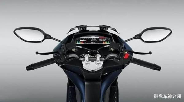 慢吞吞的豪爵UHR又等來一個對手，三陽新款150水冷運動踏板曝光