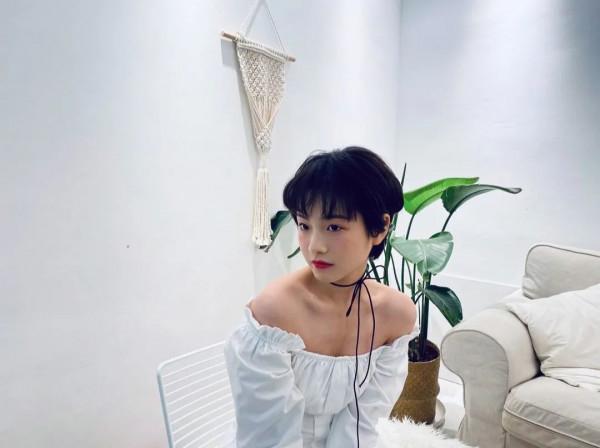 含淚剪髮，李庚希的演技讓人破防了