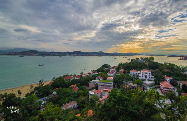 一生必去的中國15座網紅城市,去過10個以上的人一定見多識廣 一生必去的中國15座網紅城市,去過10個以上的人一定見多識廣