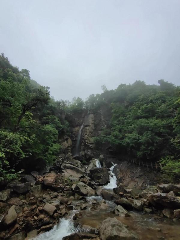 讀徐霞客遊記，既羨慕又慚愧，家鄉的景點都沒有他去得多